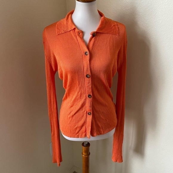 Free People Women’s H20 Ribbed Orange Cardi Slinky Button Down Size XS - Picture 1 of 9